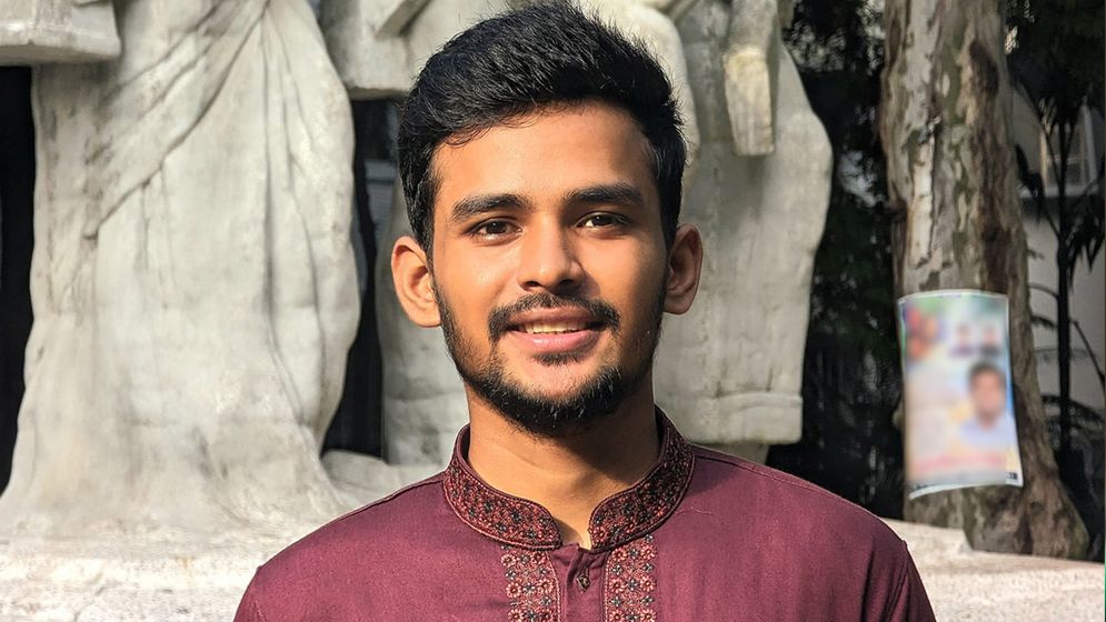 উপদেষ্টা কেউ নির্বাচন করতে পারবেন না এমন বিধিনিষেধ নেই: আসিফ মাহমুদ